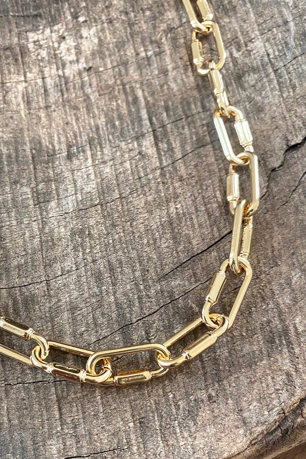 Paperclip gold tone chunky chain short necklace Carabiner