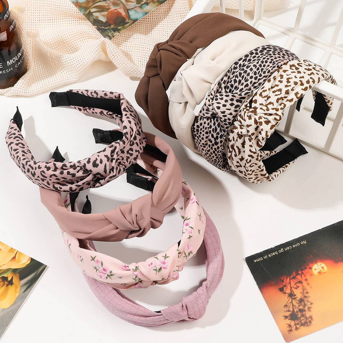 KNOTTED HEADBAND