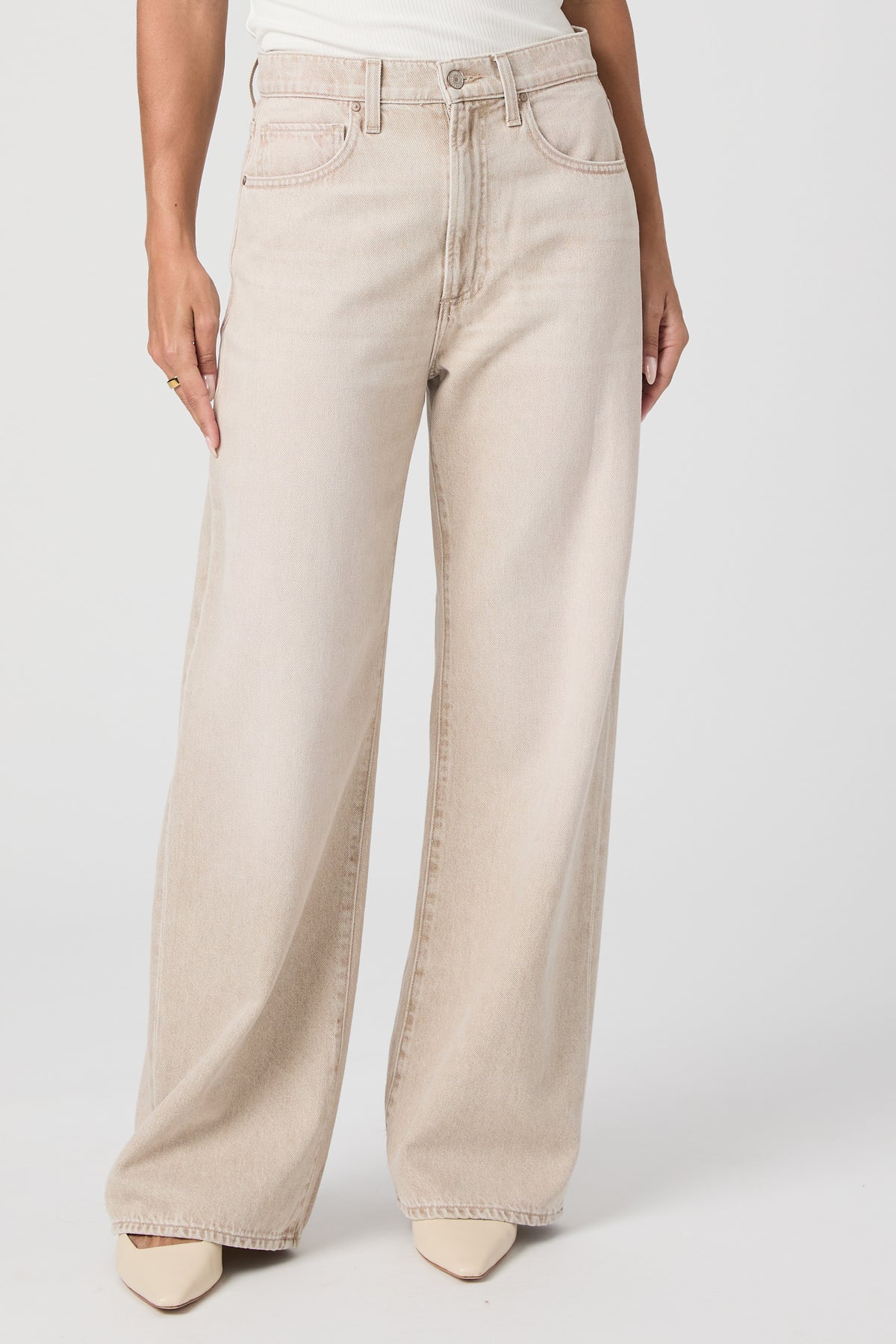 Arellia 32" - Soft Sepia