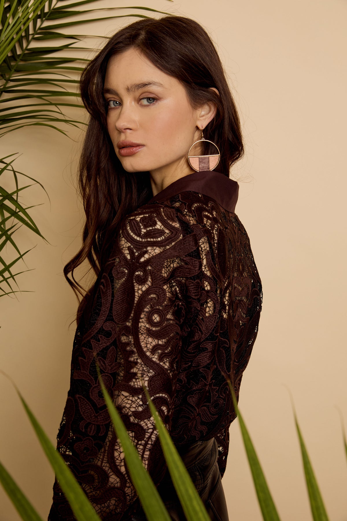 Emmie Top in Chocolate Brown / Black Lace