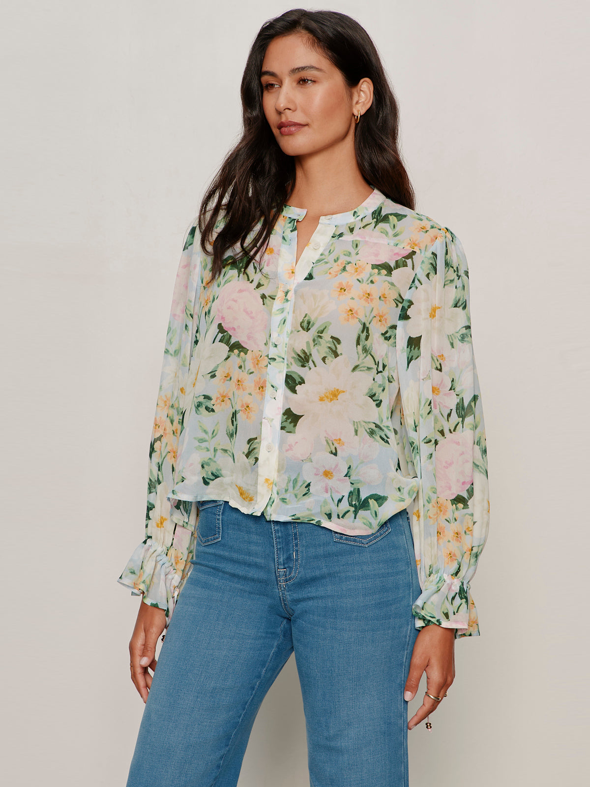 FEMME MUSE BUTTON BLOUSE