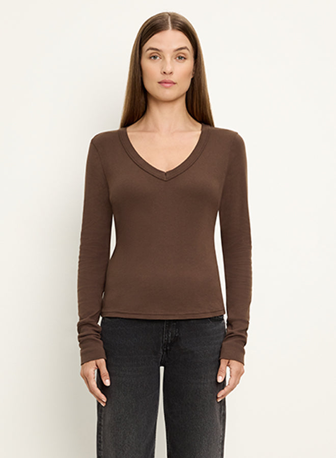 LOGAN V-NECK TEE