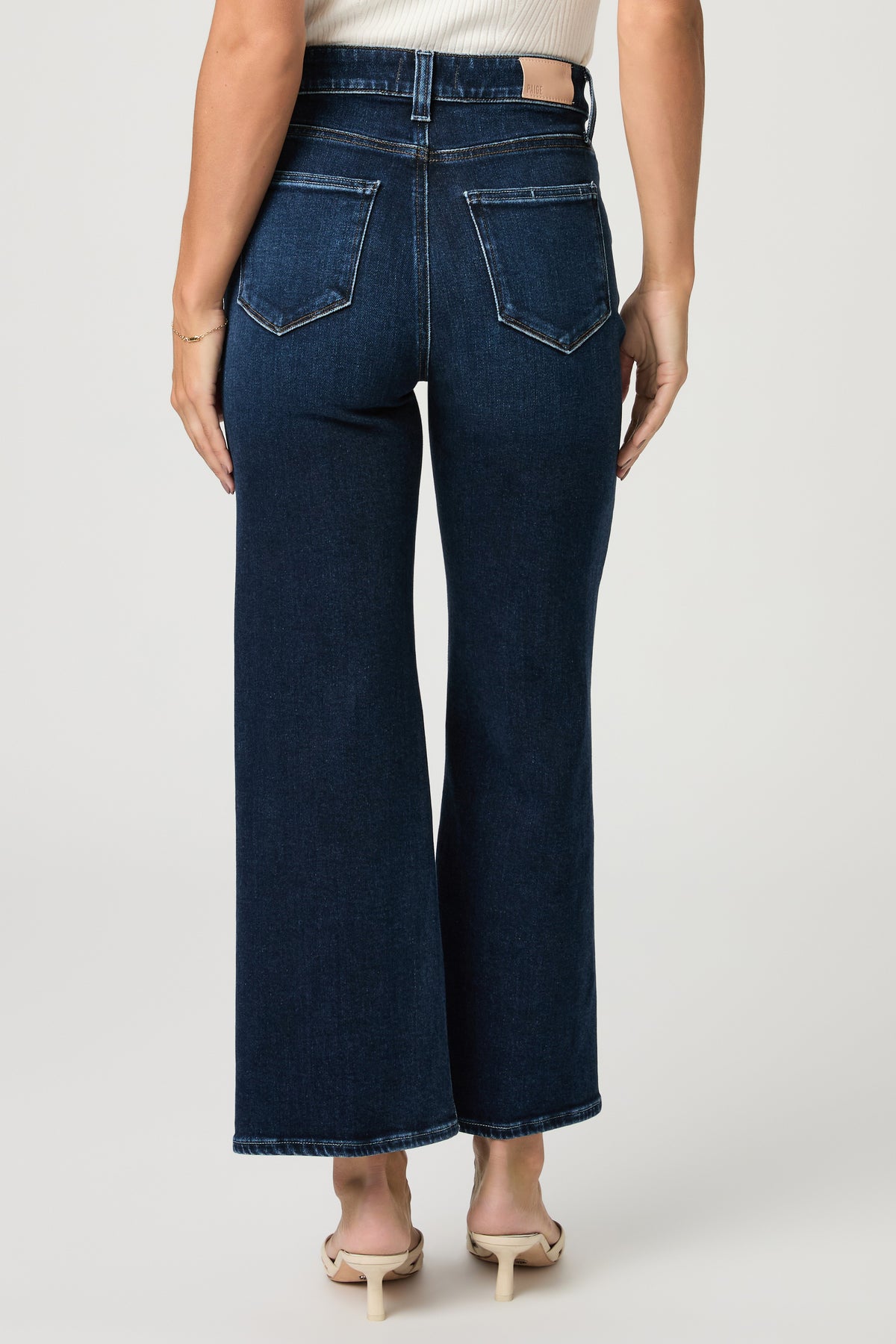 Anessa W/ 3/8" Hem - Basilica