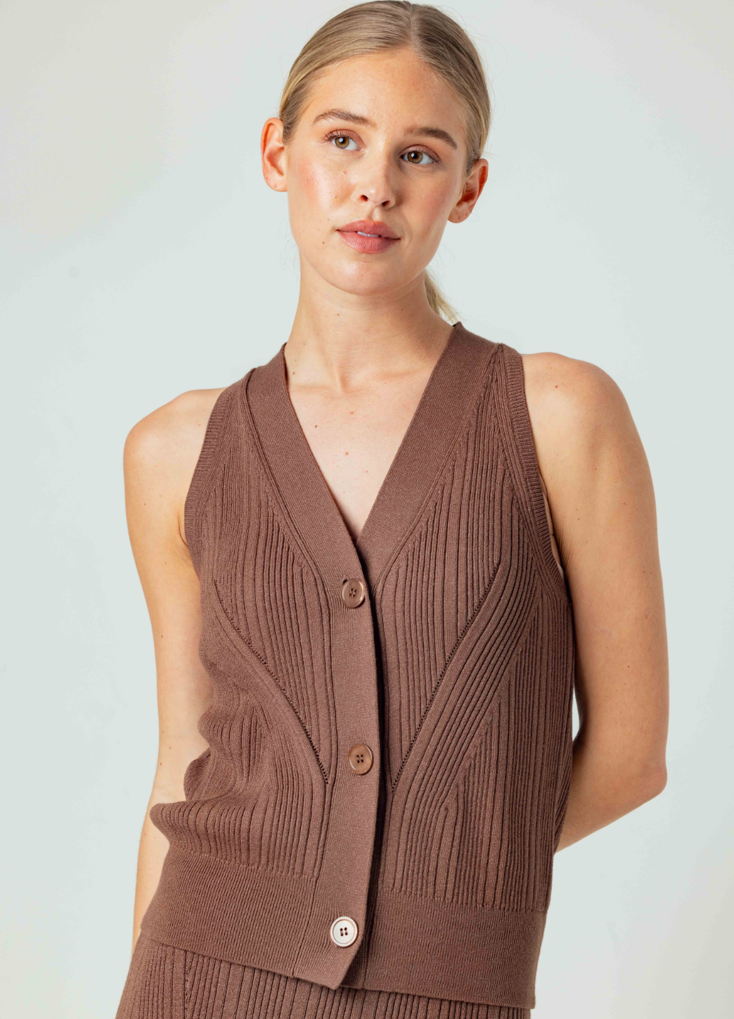 Ziva Hickory