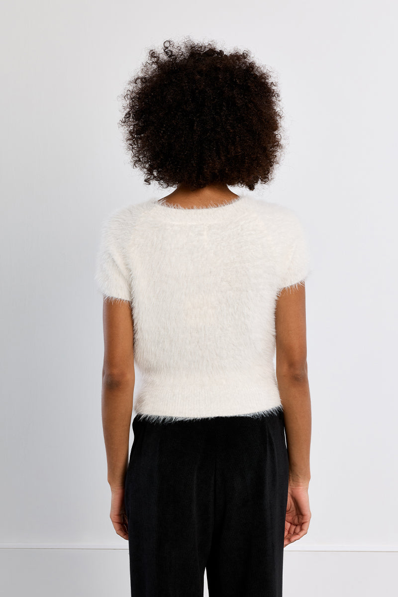 YOUNG LADIES KNITTED SWEATER