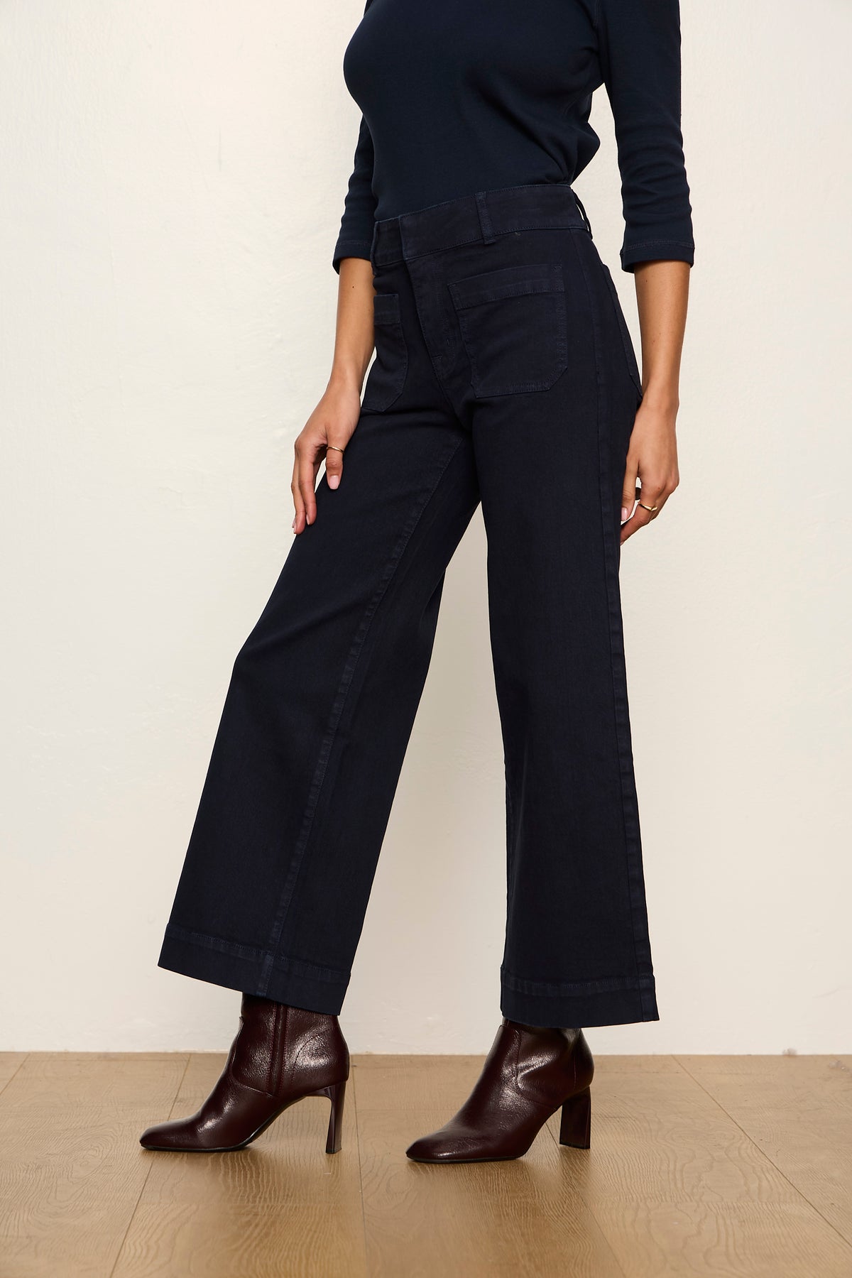 CHELSEA WIDE LEG