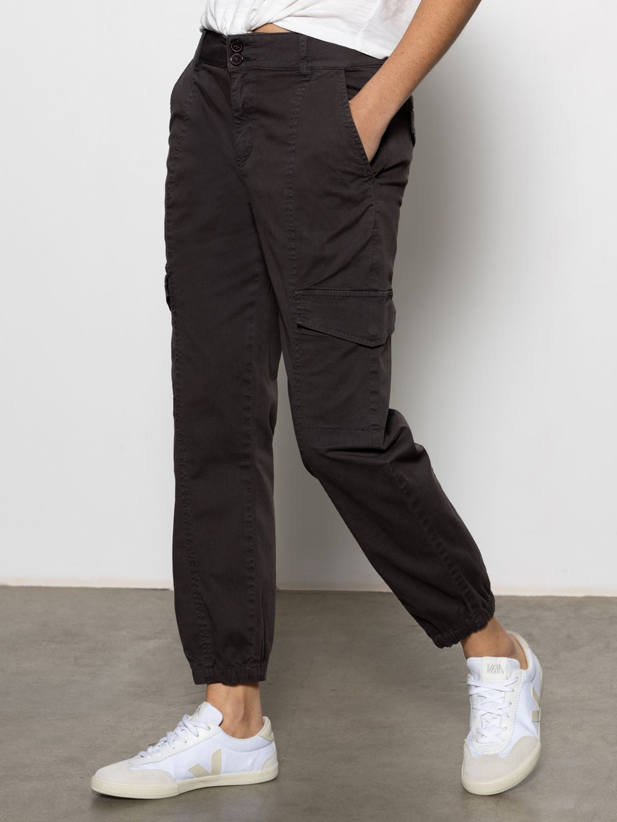 REBEL PANT