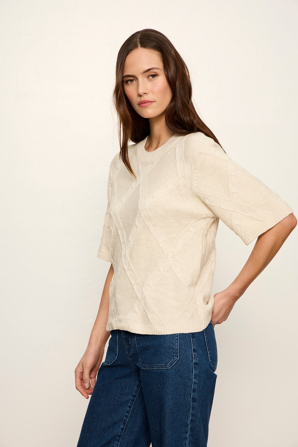 DIAMOND STITCH SWEATER TEE