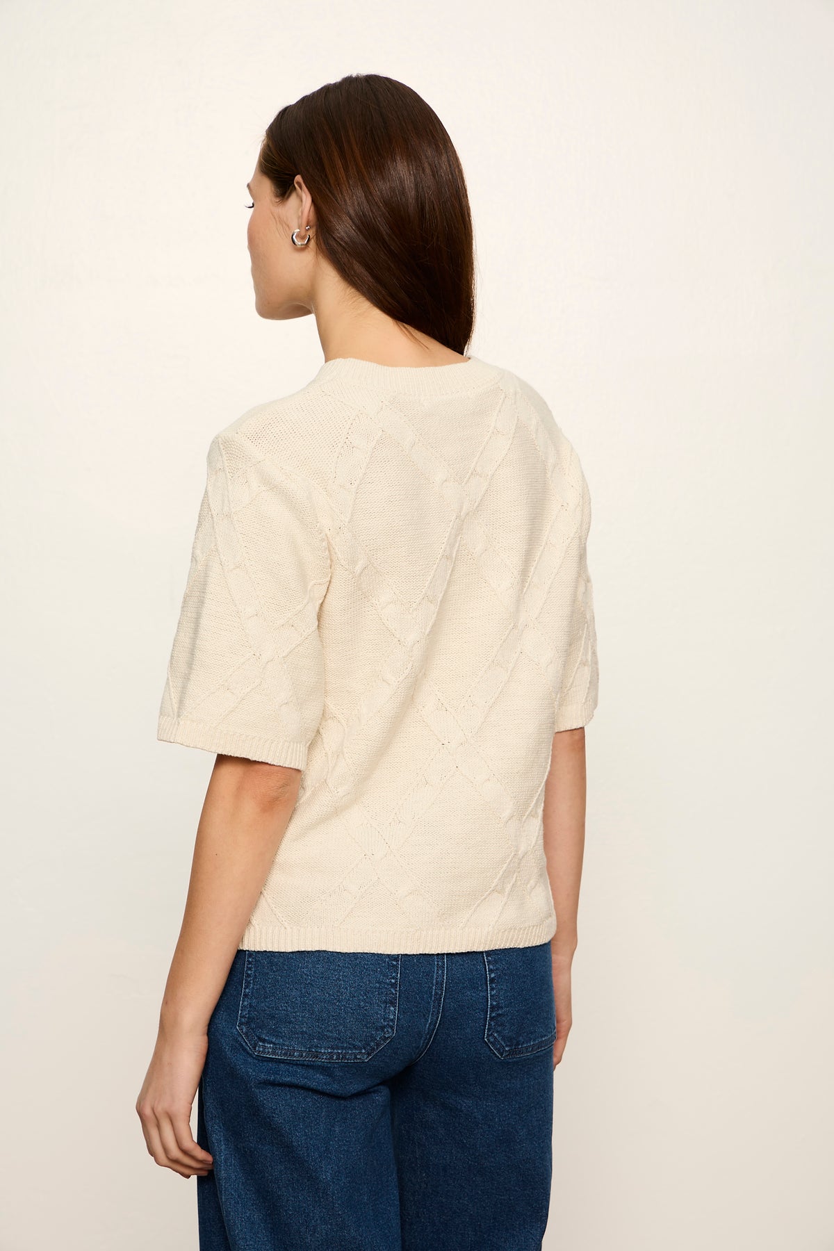 DIAMOND STITCH SWEATER TEE