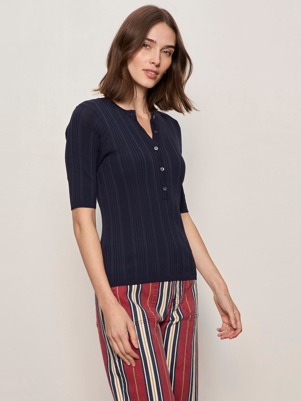 AIR OF EASE HALF SLEEVE TEE