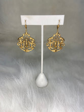 Load image into Gallery viewer, La Vie Large Filigree Earrings (Silver and Gold)
