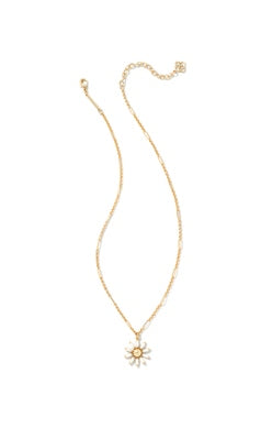 Madison Daisy Short Pendant Necklace